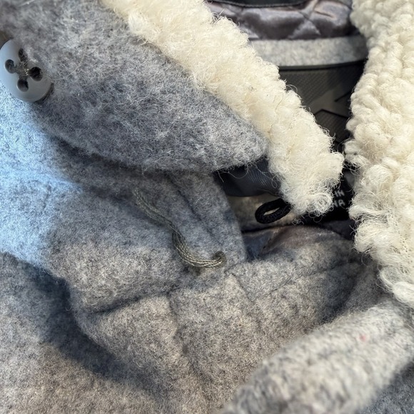 Michael Kors Pea Coat Gray Wool Blend Mens Medium Button Up Winer Preppy - Picture 6 of 9